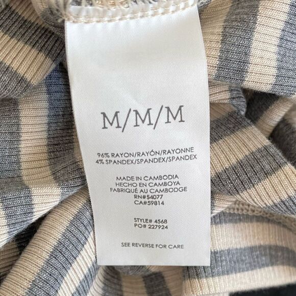 Cabi Gray & Craem Striped Cold Shoulder Dare Tee (4568). Medium NWOT - Picture 8 of 9